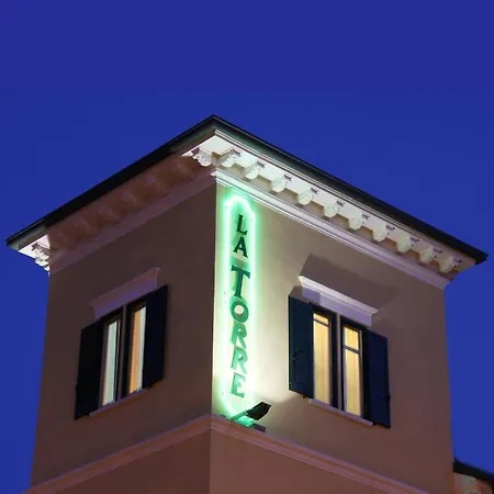 ホテル La Torre 3*