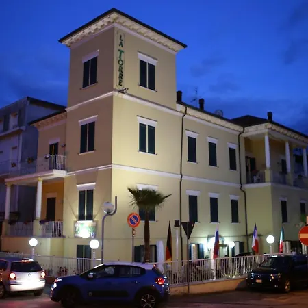 فندق La Torre ريميني